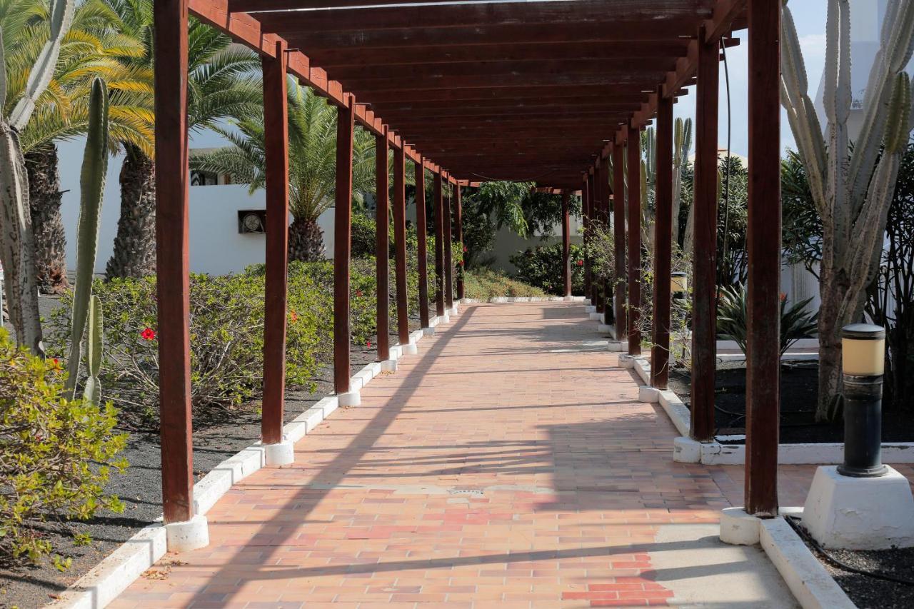 Daruma Apartments 2-Bedroom Duplex With Sea Views Costa Teguise Luaran gambar